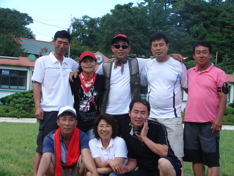 다들 세월의 무게가 들어 보이는데요