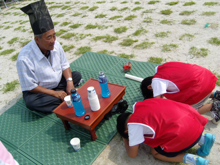 어르신 공경하는 마음 배우는 시간도 있었구요
