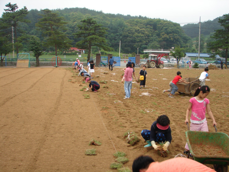학생들도 도와가며 어느정도 끝나가는 군요