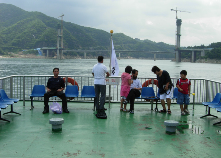 유람선 선상에서 