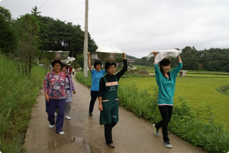 정겨움으로 넘쳐나고